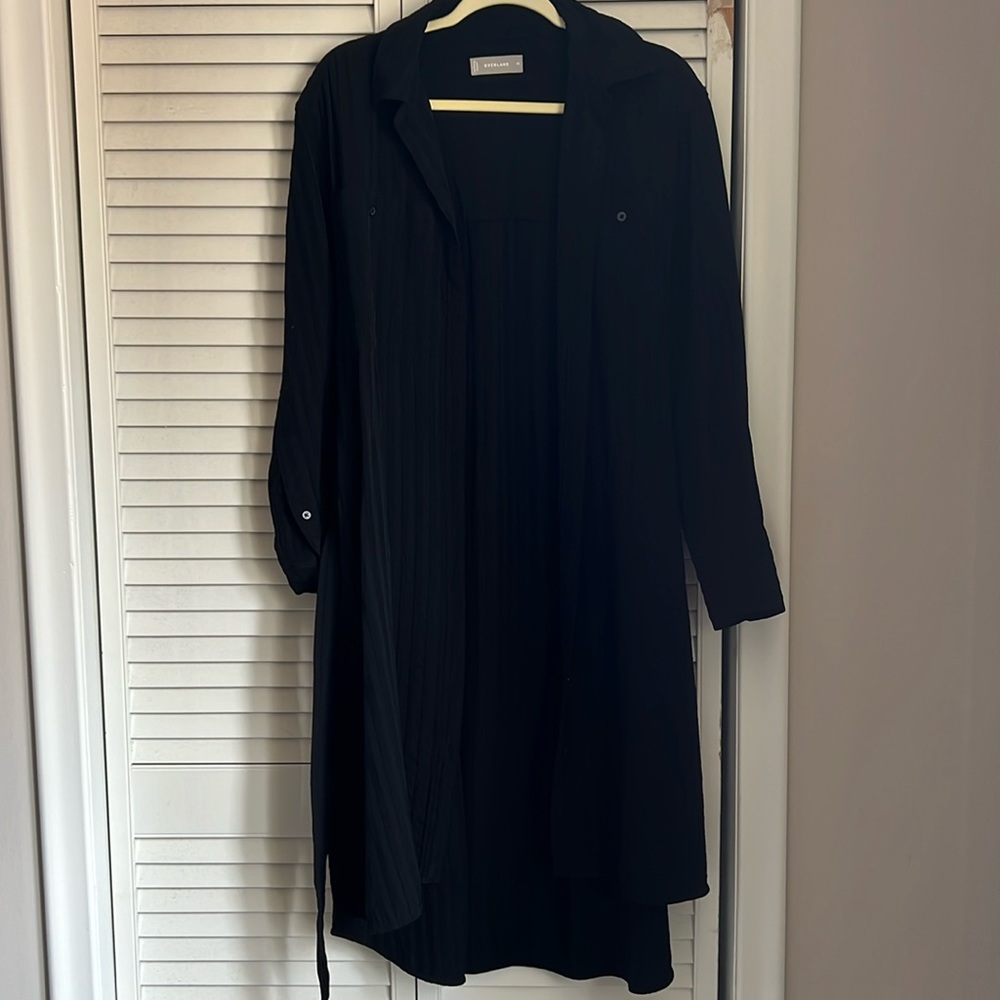 Everlane collard long over shirt